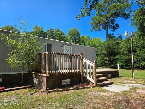 725 Pearson Circle, Newport, NC 28570