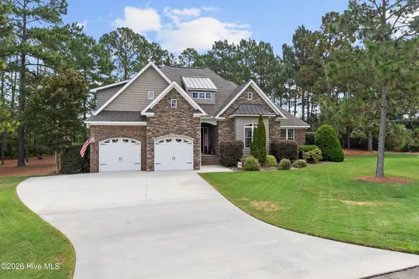 107 Tomahawk Court, Whispering Pines, NC 28327