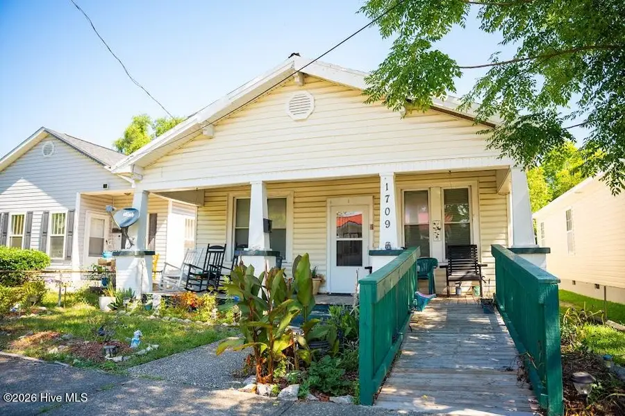 1709 Queen Street, Wilmington, NC 28403 - #2