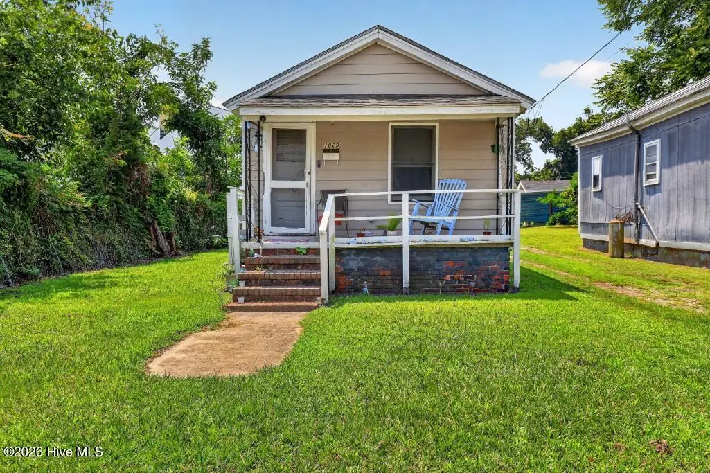 1029 Queen Street, New Bern, NC 28560 - #1