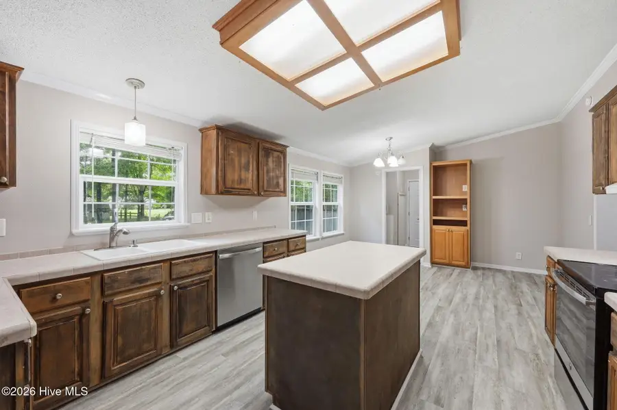 3800 Frances Avenue, New Bern, NC 28562 - #3