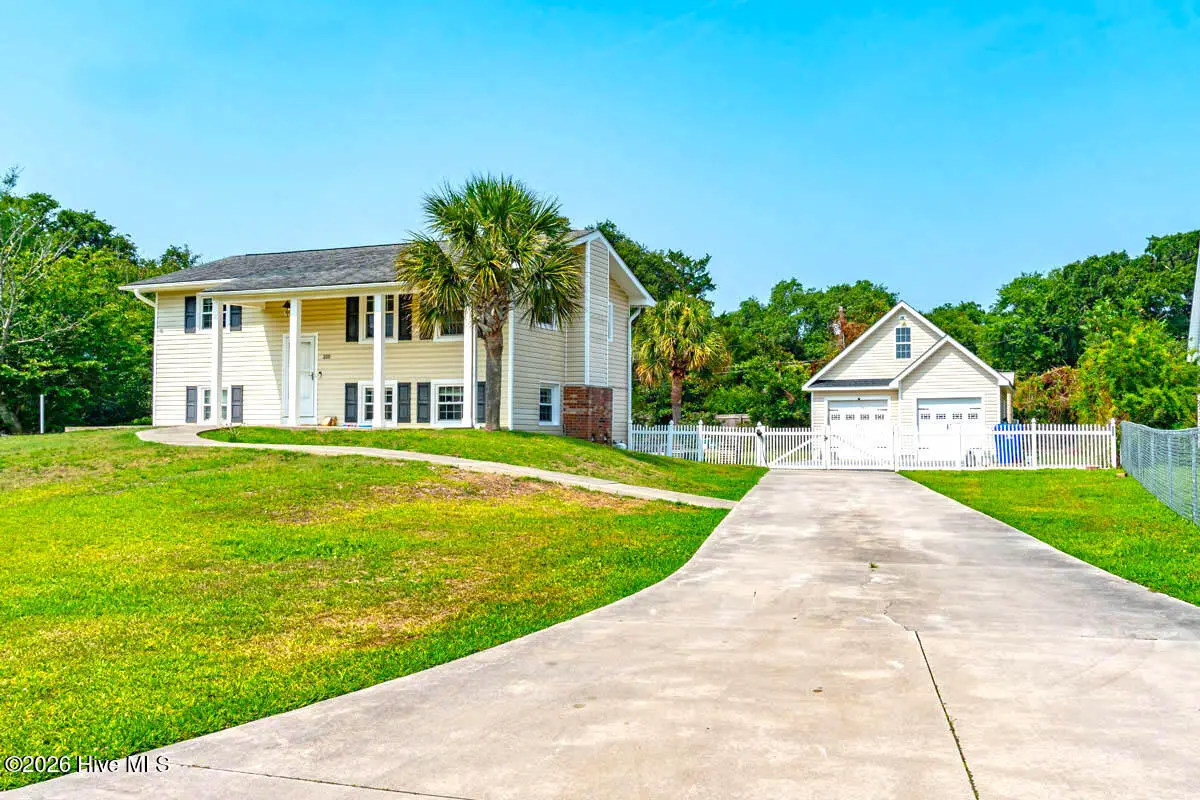 310 Holly Lane, Cape Carteret, NC 28584 - #1