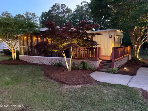 1229 Sea Cove Place Sw, Supply, NC 28462