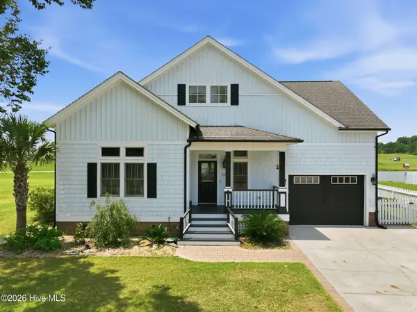 222 Taylorwood Drive, Beaufort, NC 28516