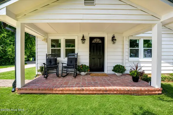 614 W Thurman Road, New Bern, NC 28562