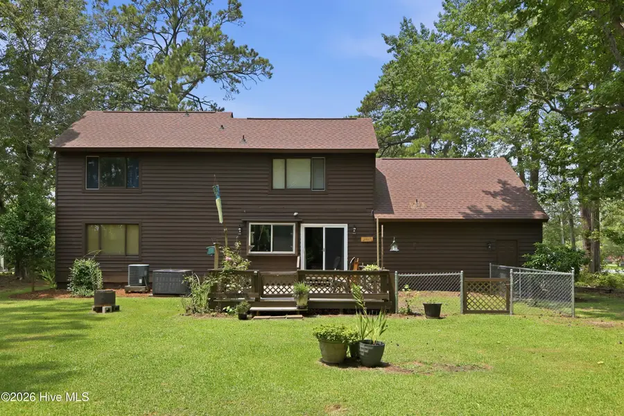 704 Meadow Court, Morehead City, NC 28557 - #2
