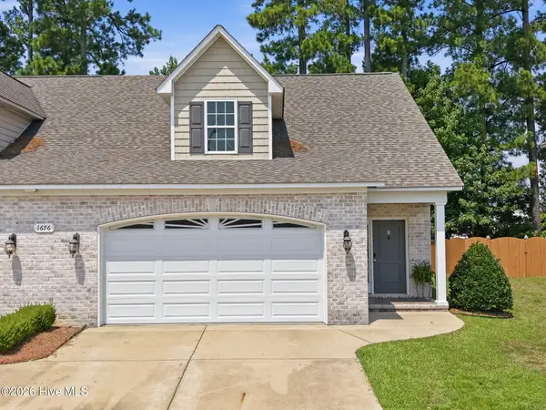 1676 Cambria Drive #B, Greenville, NC 27834