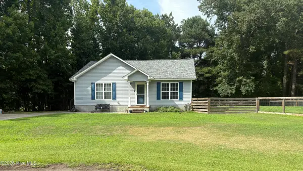 126 Baysden Drive, Jacksonville, NC 28540