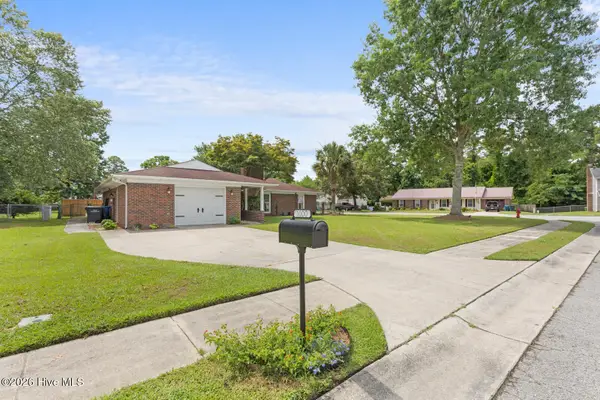 1000 Foscue Drive, Jacksonville, NC 28540