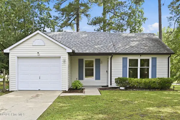 542 Shadowridge Road, Jacksonville, NC 28546