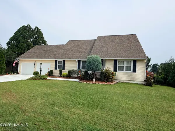683 Cedar Point, Vass, NC 28394