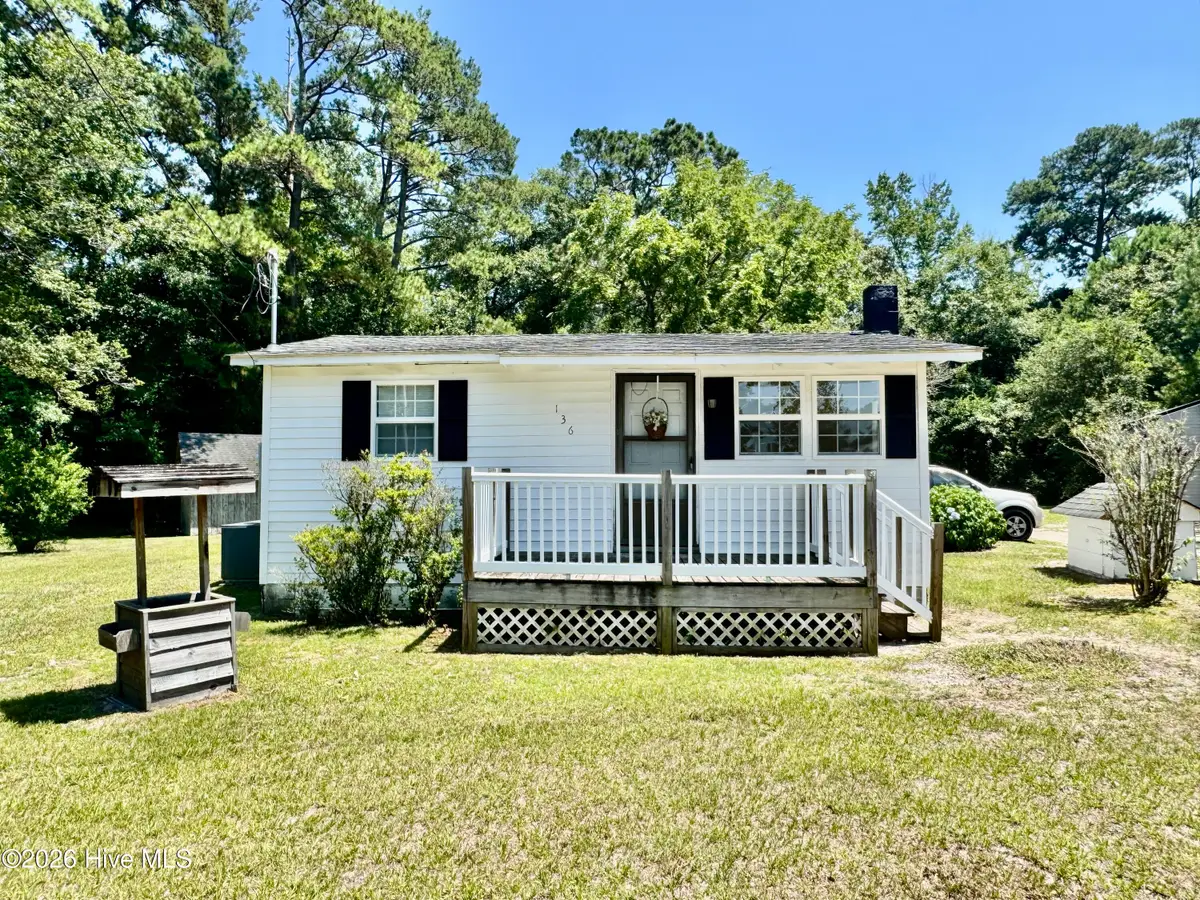 136 Floyd Pond Lane, Richlands, NC 28574 - #1