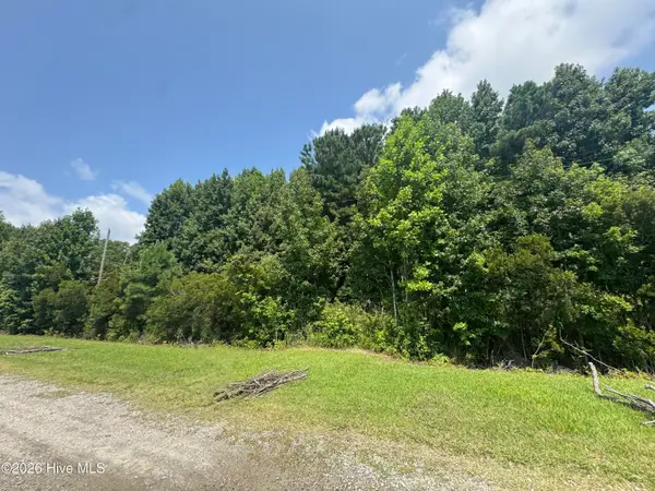 144 Glenwood Drive, Moyock, NC 27958