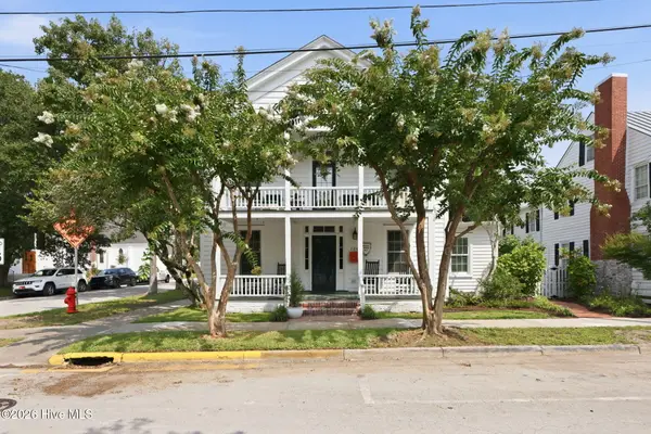 120 Moore Street, Beaufort, NC 28516