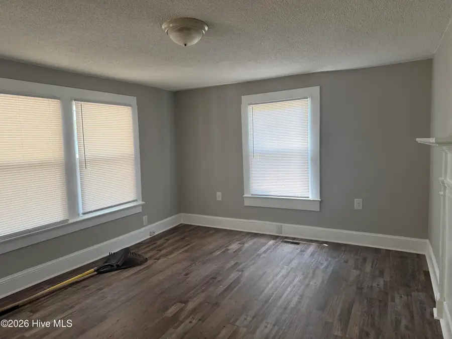 511 E Woodall Street, Smithfield, NC 27577 - #2