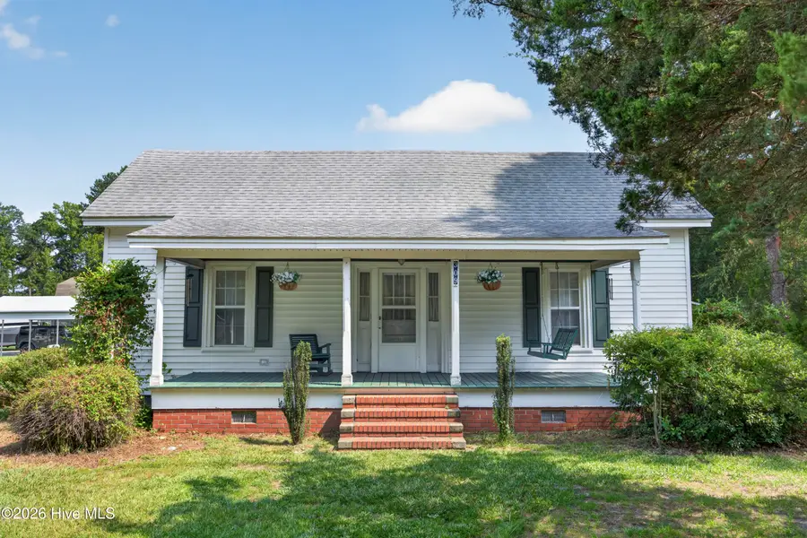 309 E Main Street, Magnolia, NC 28453 - #2