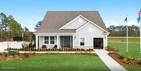 1334 Lowland Creek Avenue Se, Southport, NC 28461
