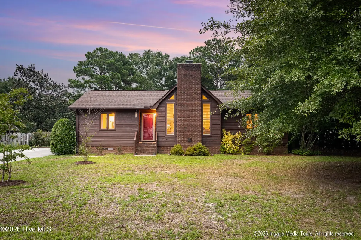 102 Southridge Drive, Greenville, NC 27858 - #1