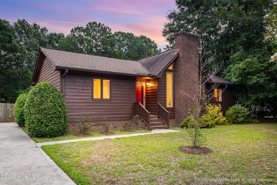 102 Southridge Drive, Greenville, NC 27858 - #2