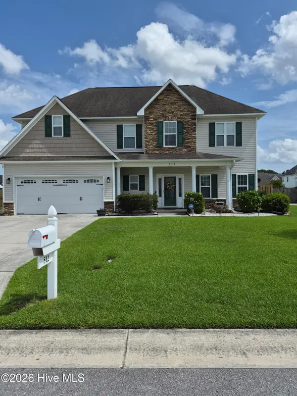 512 Louvre Lane, Jacksonville, NC 28546