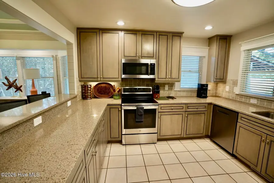 50 Earl Of Craven Court #Week H, Bald Head Island, NC 28461 - #3
