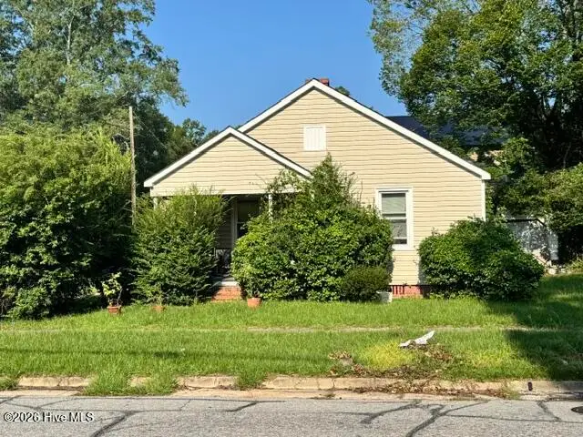216 E Peyton Avenue, Kinston, NC 28501 - #3