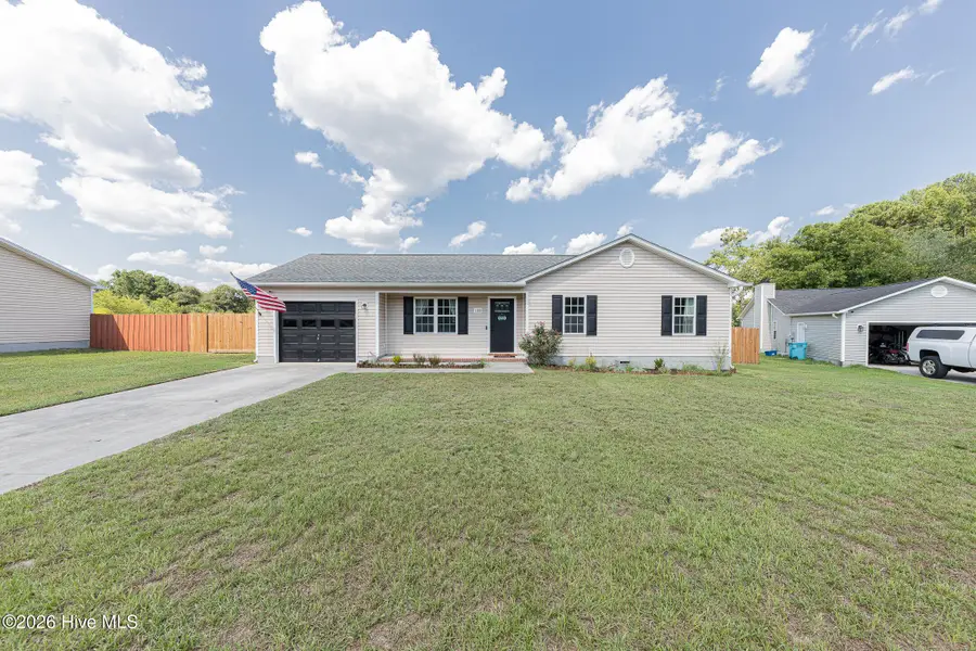 109 Lois Court, Richlands, NC 28574 - #3