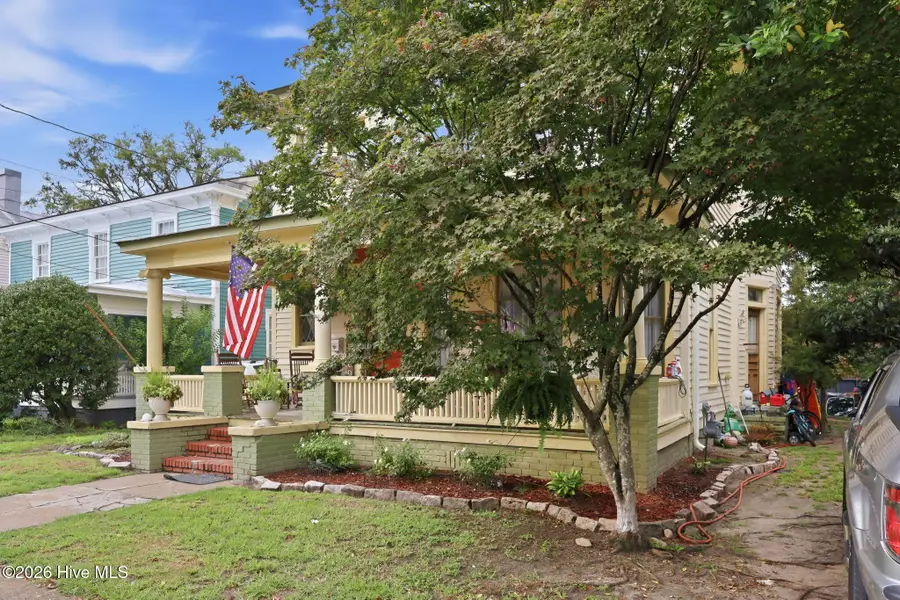 604 W 2nd Street, Washington, NC 27889 - #3