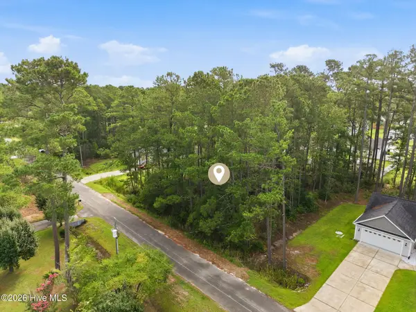 408 Baypark Drive Nw, Calabash, NC 28467