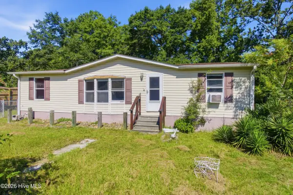 165 High School Road, Vanceboro, NC 28586