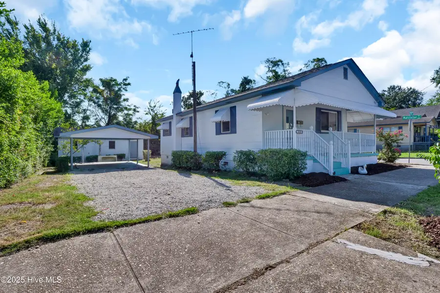 1121 S 6th Street, Wilmington, NC 28401 - #2