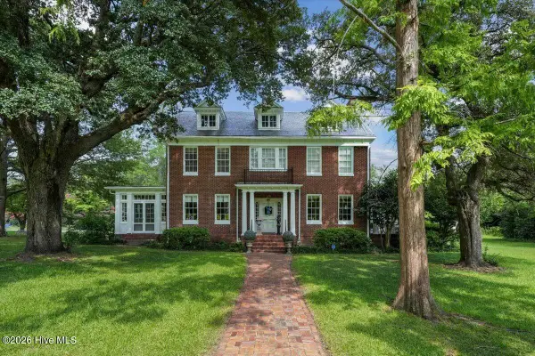 1115 College Street, Kinston, NC 28501