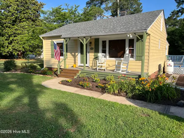 209 E Franklin Street, Spring Hope, NC 27882