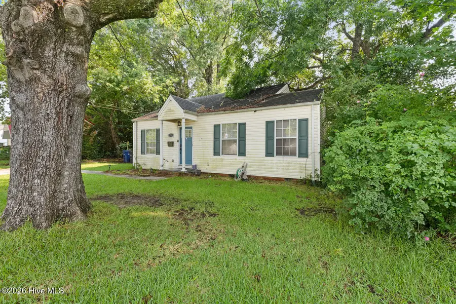 110 Queens Road, Jacksonville, NC 28540 - #2