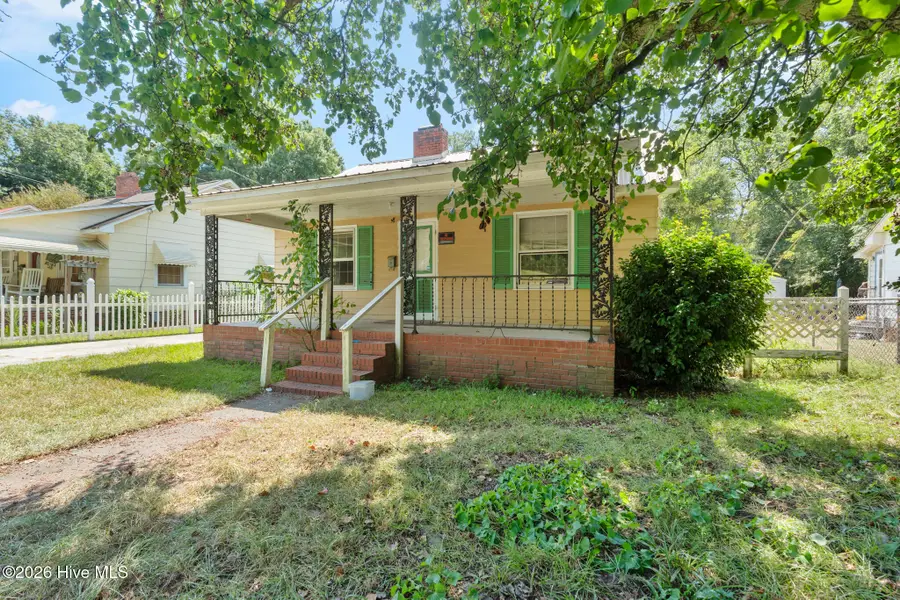 605 E Covington Street, Laurinburg, NC 28352 - #3