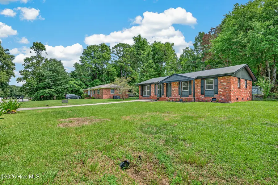 300 Walnut Drive, Jacksonville, NC 28540 - #2