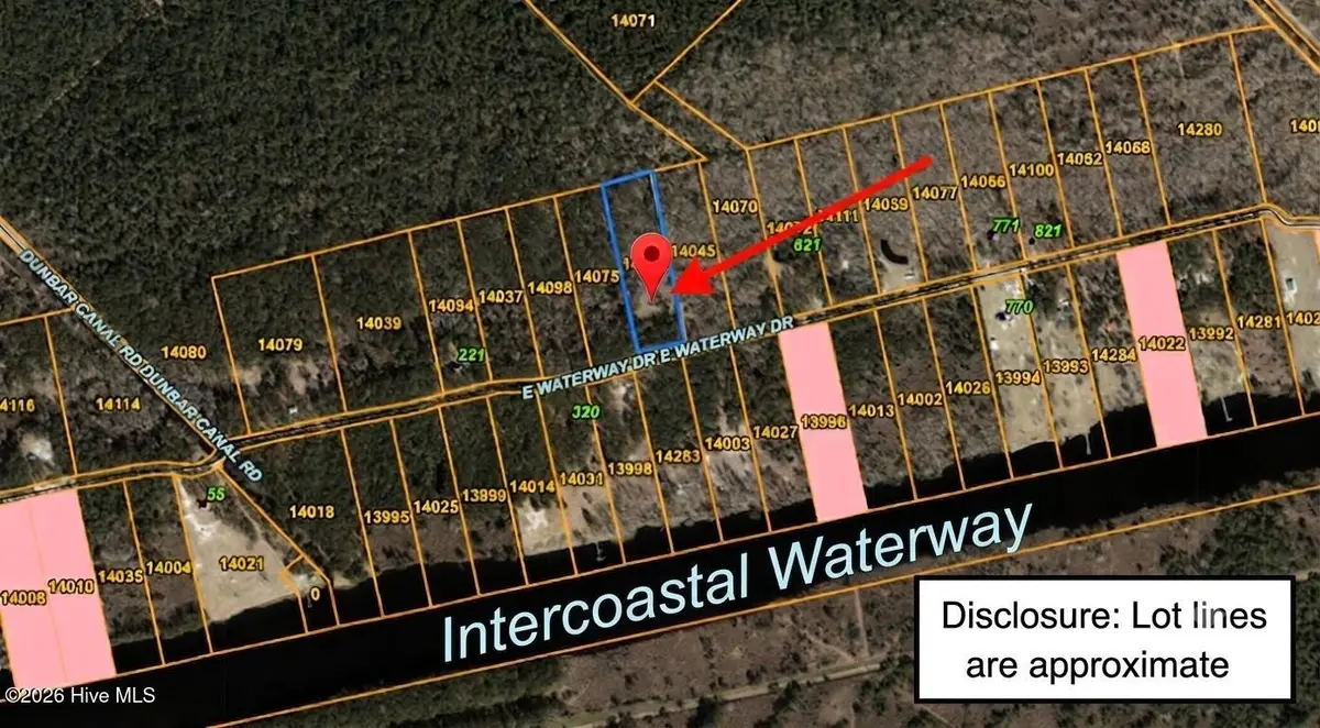 82 E Waterway Drive, Belhaven, NC 27810 - #1