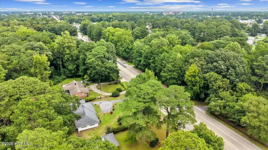 2610 Evans Street, Greenville, NC 27834 - #2