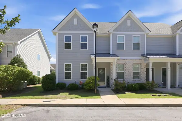 175 Old Murdoch Road #201, Morehead City, NC 28557
