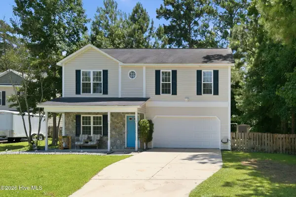 128 Hunting Wood Lane, New Bern, NC 28560