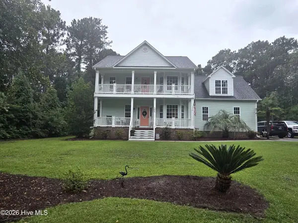 564 Royal Tern Drive, Hampstead, NC 28443