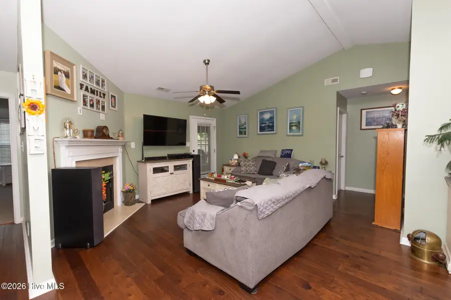 511 Sassy Court, Richlands, NC 28574 - #2