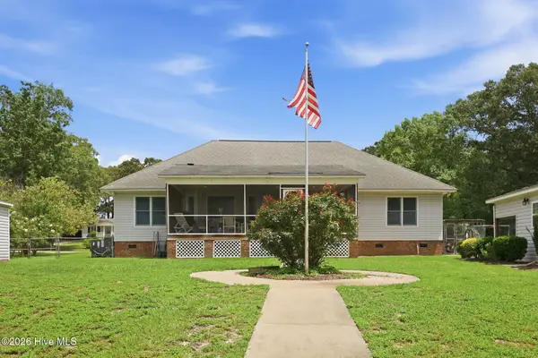108 Arbor Drive, Washington, NC 27889