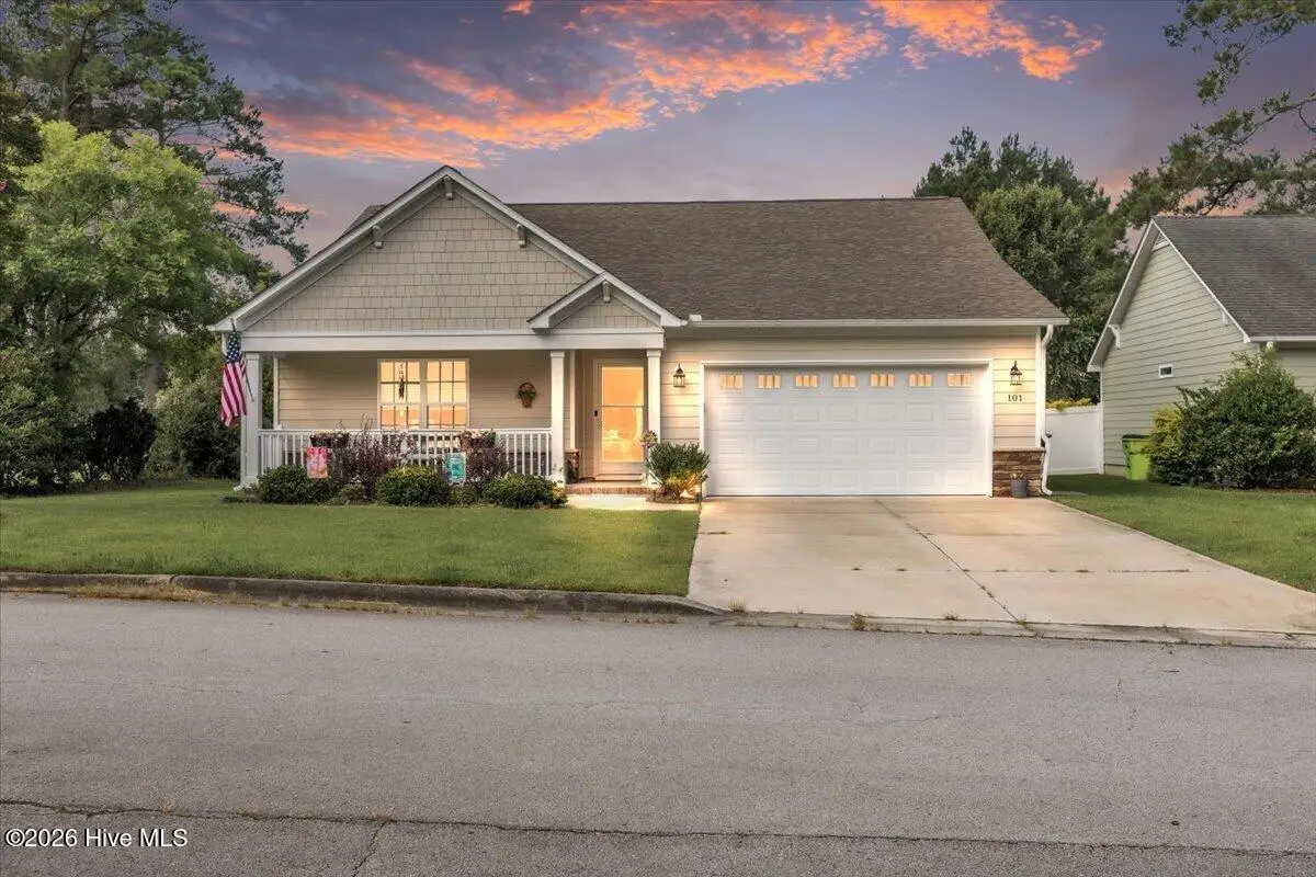 101 Grantham Place, New Bern, NC 28560 - #1