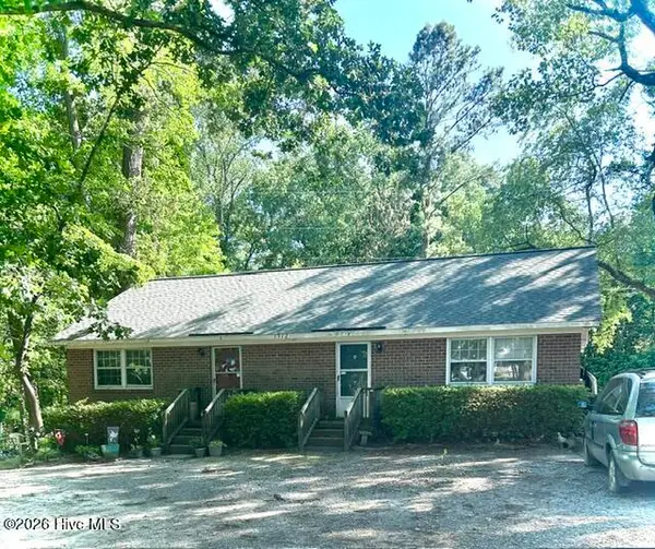 1312 E 14th St #A & B, Greenville, NC 27858