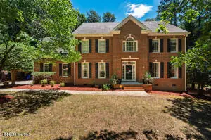 102 Buck Taylor Trail, Chapel Hill, NC 27516