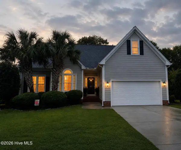 877 Wine Cellar Circle, Wilmington, NC 28411