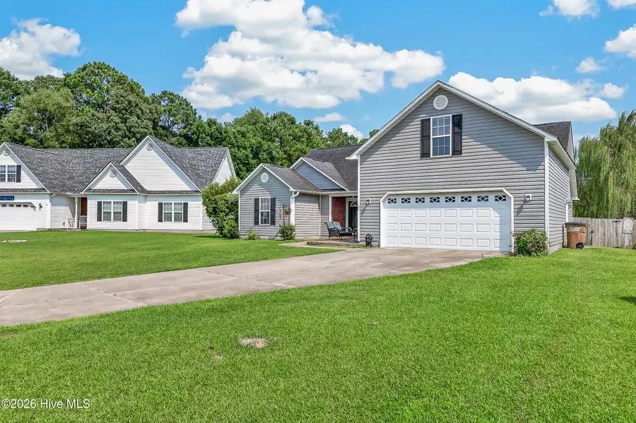 102 Pinyon Court, Jacksonville, NC 28546 - #2