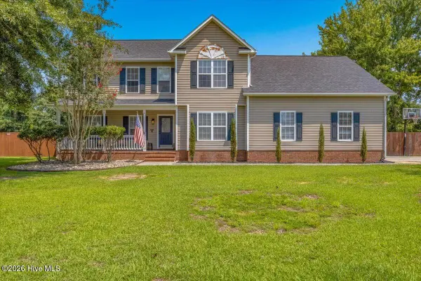 194 Bridlewood Drive, Jacksonville, NC 28540