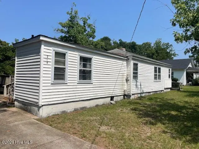 215 N 4th Street, Saint Pauls, NC 28384 - #2